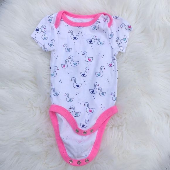 3/$25 🧁 Baby Infant Onesie Swan 0-3 Months - Picture 1 of 4
